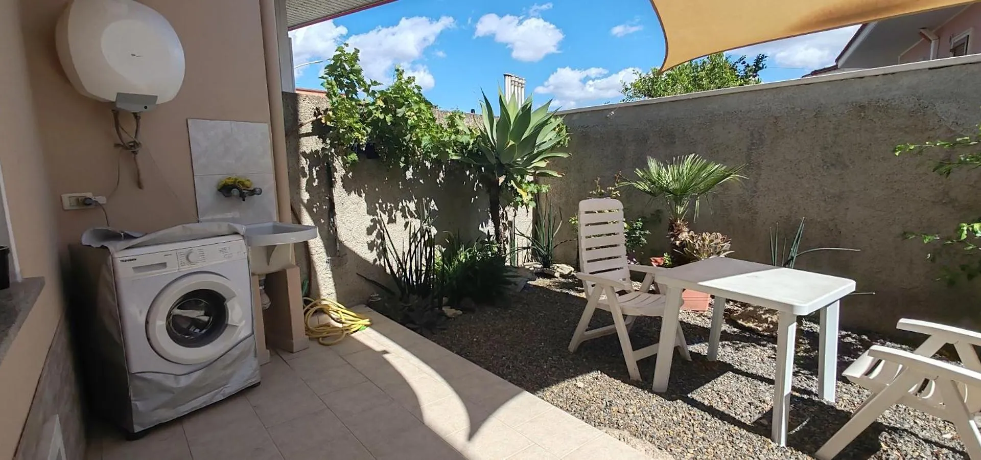 דירות אסמיני Cla House איטליה