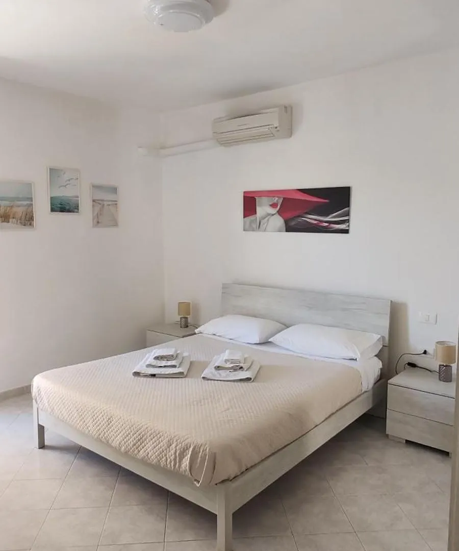 דירות אסמיני Cla House